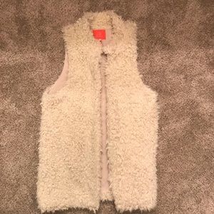 Chelsea & Violet Vest Faux Fur Vest
